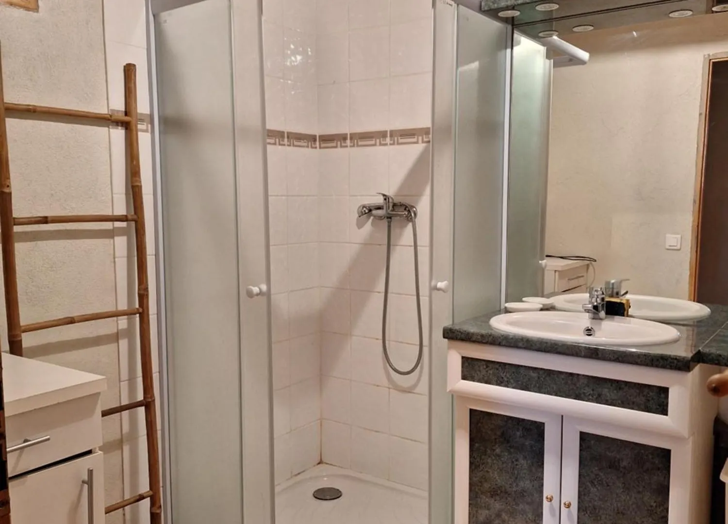 Les Chambres Du Ray-Pic Pereyres Bed & Breakfast
